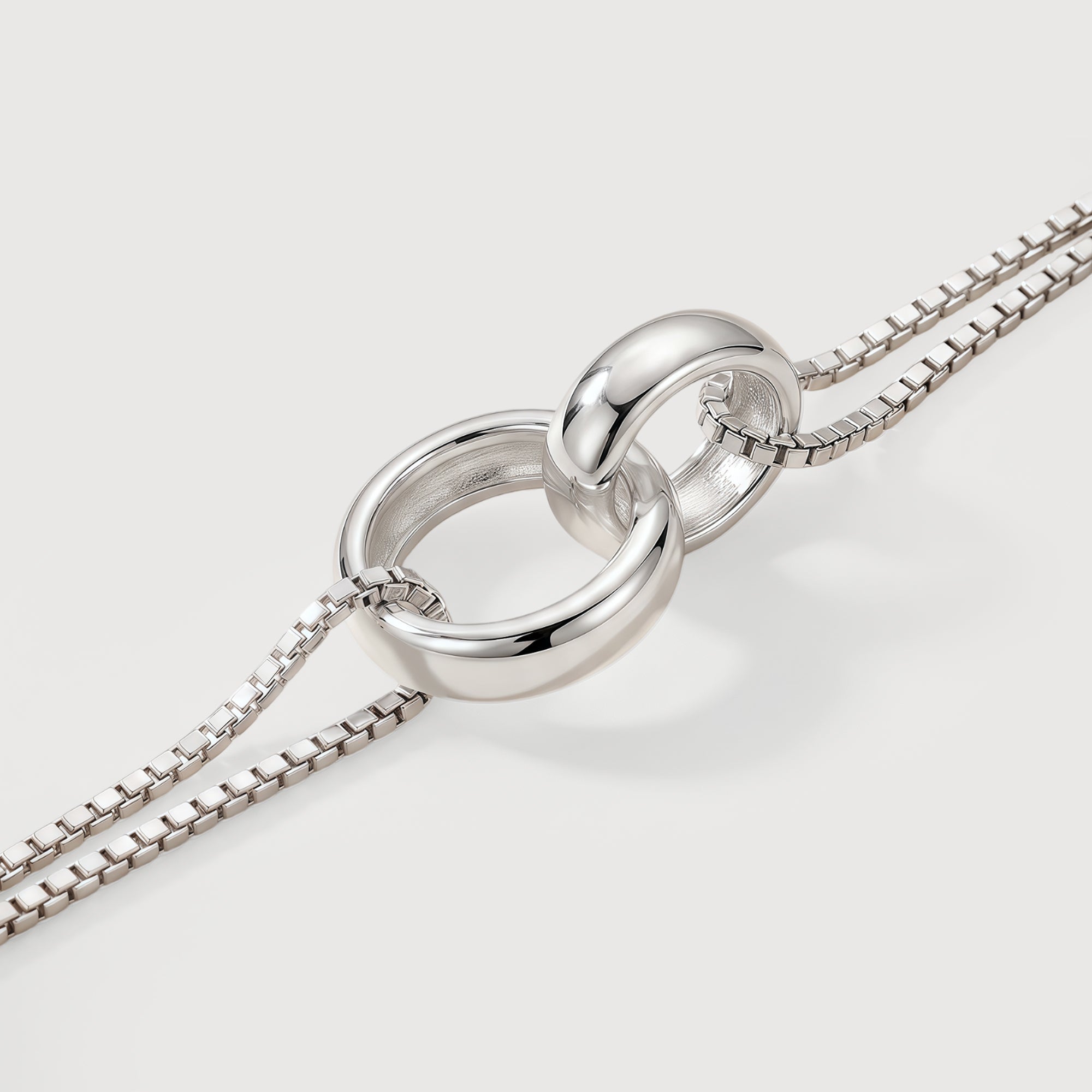 Interlocking Ring S925 Silver Chain Bracelet