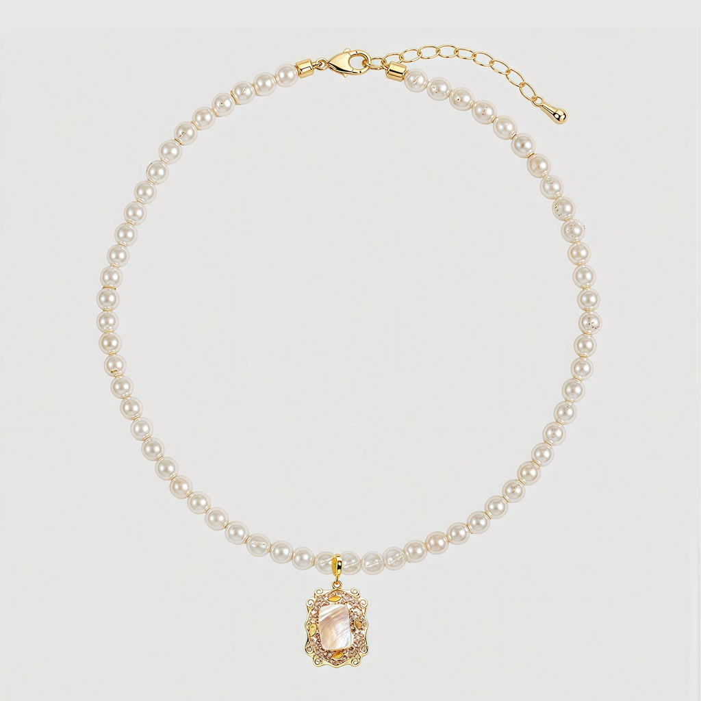White Shell Pearl Pendant Necklace