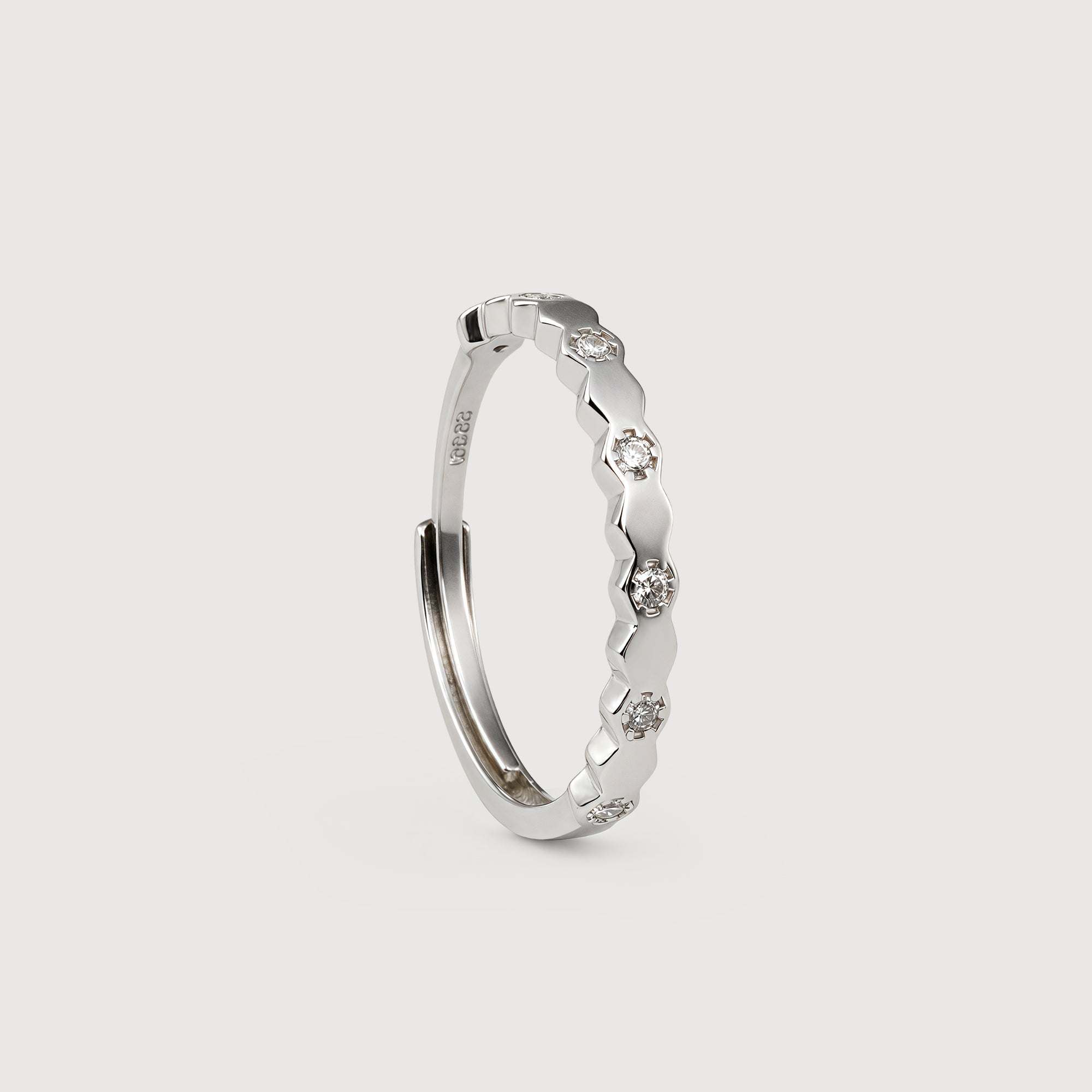 Scalloped Zircon S925 Silver Adjustable Ring
