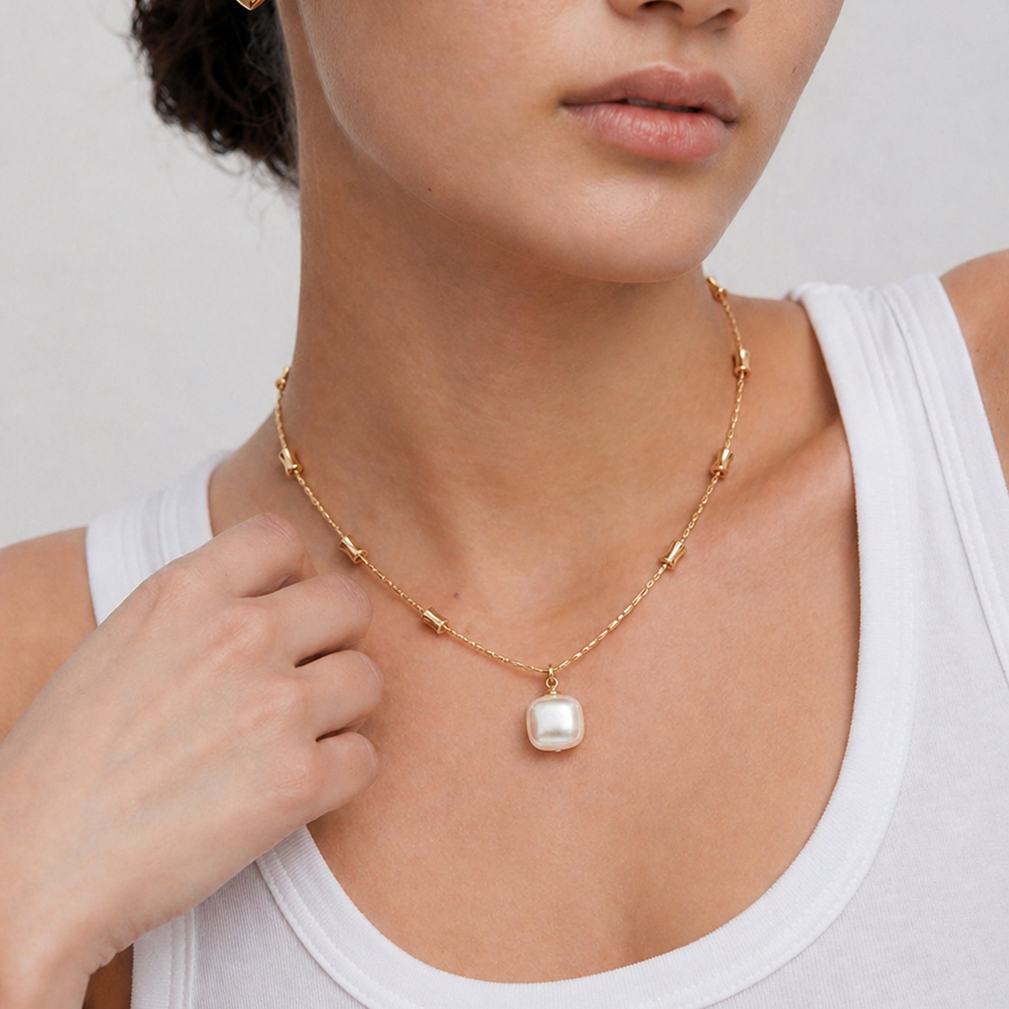 Gold-Plated Square Pearl-Style Necklace