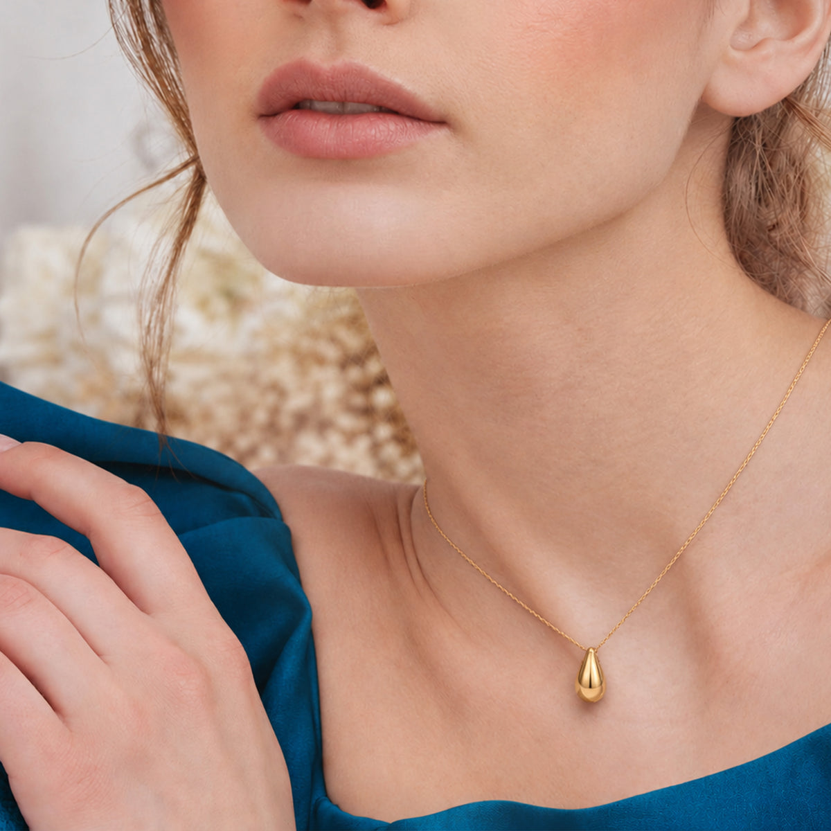 18K Gold-Plated Teardrop Necklace