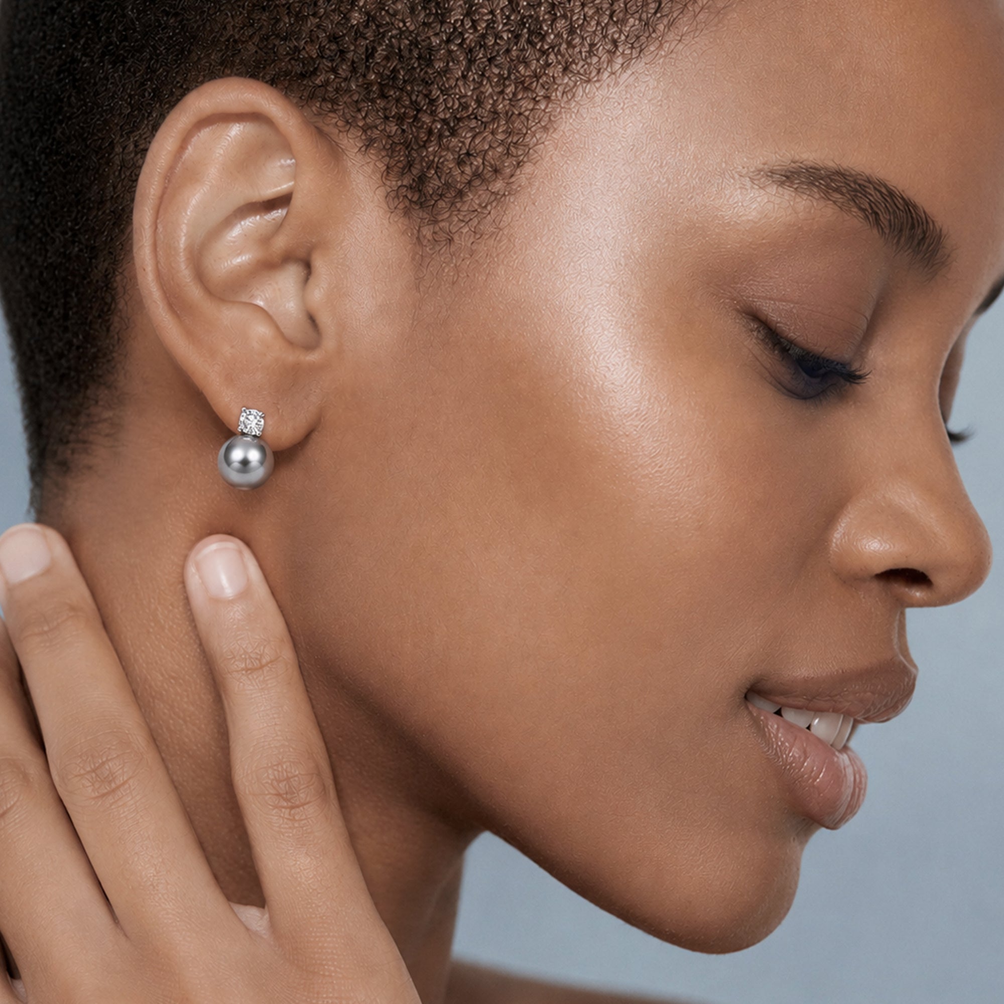 Grey Pearl-Effect Zircon Stud Earrings
