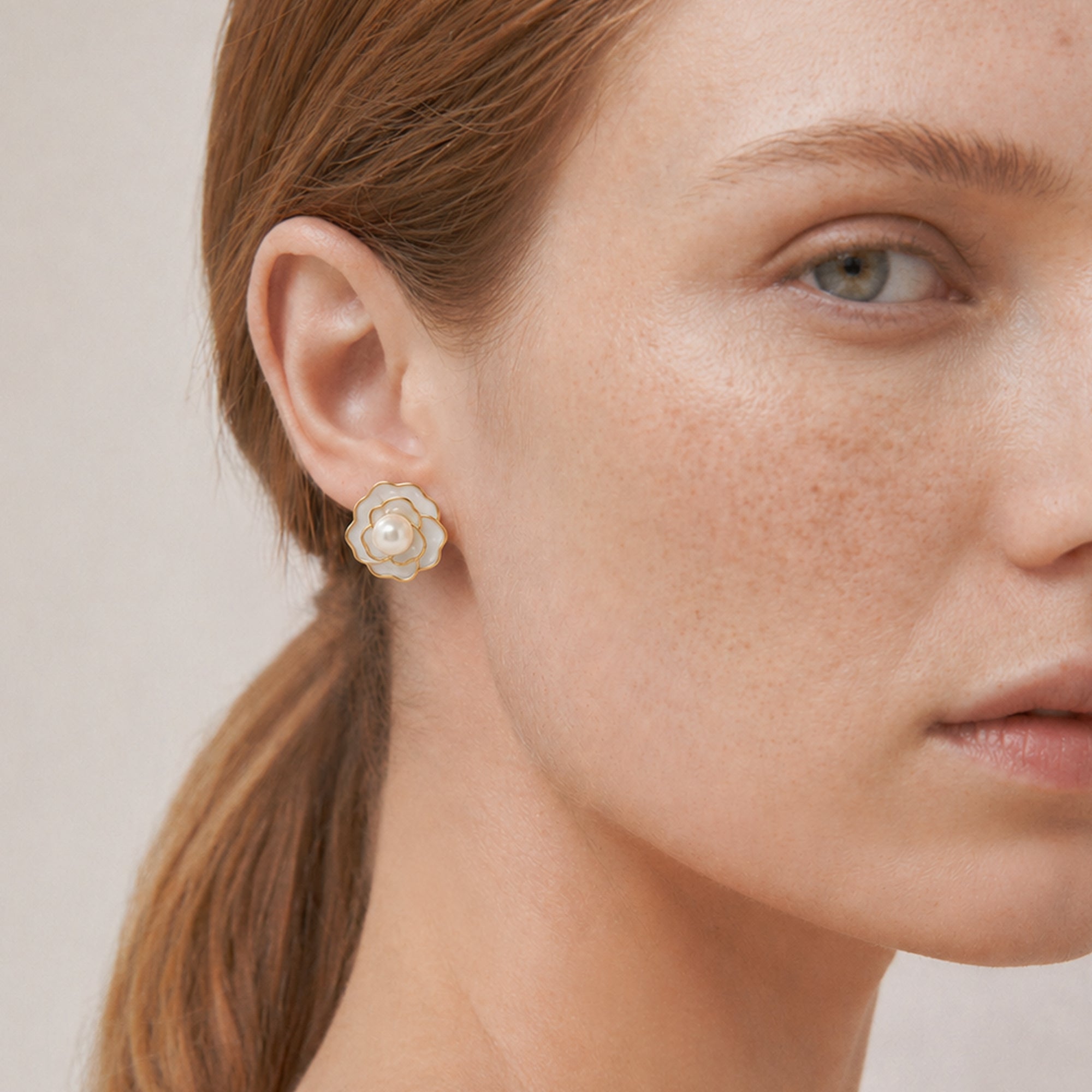 Pearl Floral Gold-Plated Copper Stud Earrings