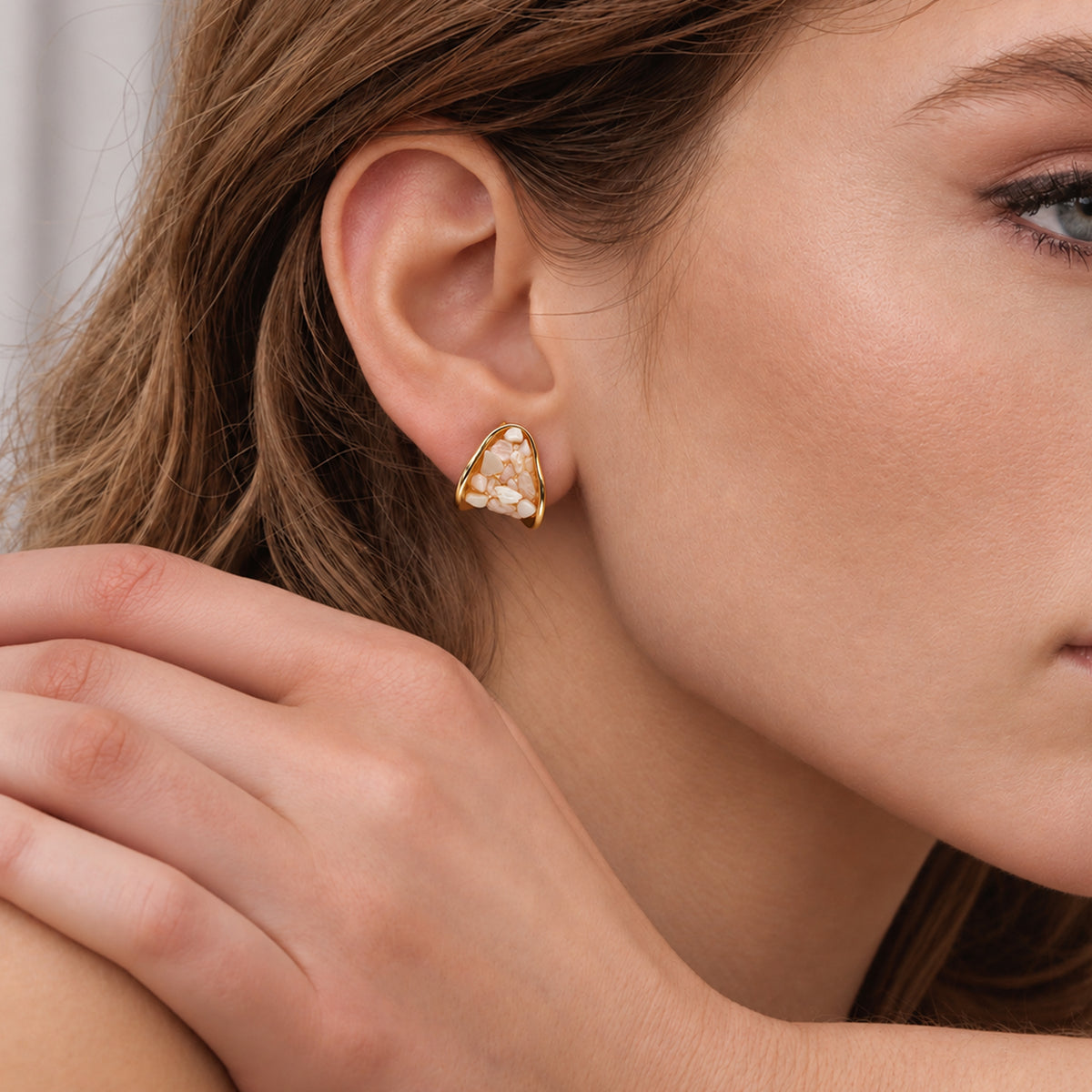 Shell Inlay Sculptural Stud Earrings