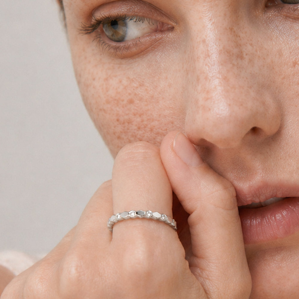 Scalloped Zircon S925 Silver Adjustable Ring