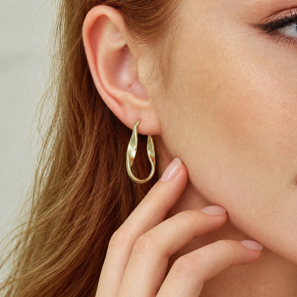 18K Gold-Plated Twisted Oval Hoop Earrings