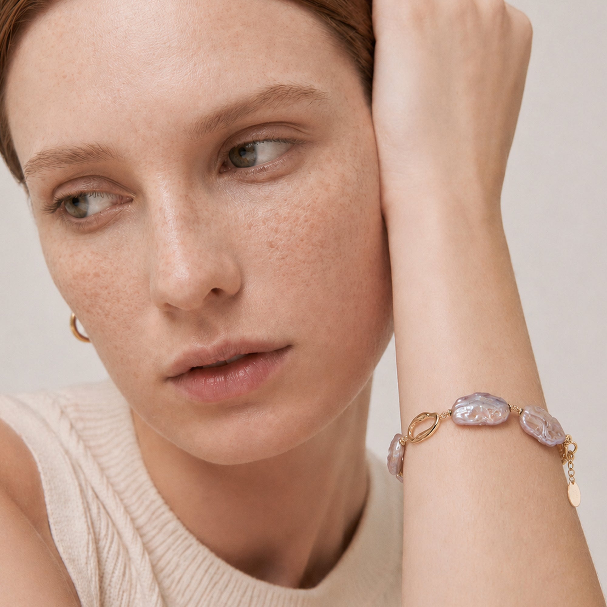 Baroque Pearl Link Bracelet in Gold