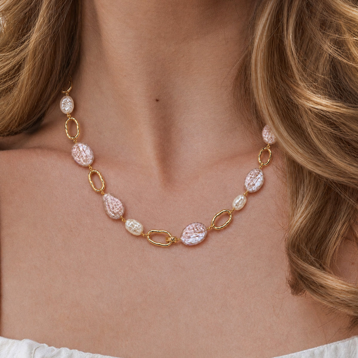 Pink Baroque Pearl Link Necklace