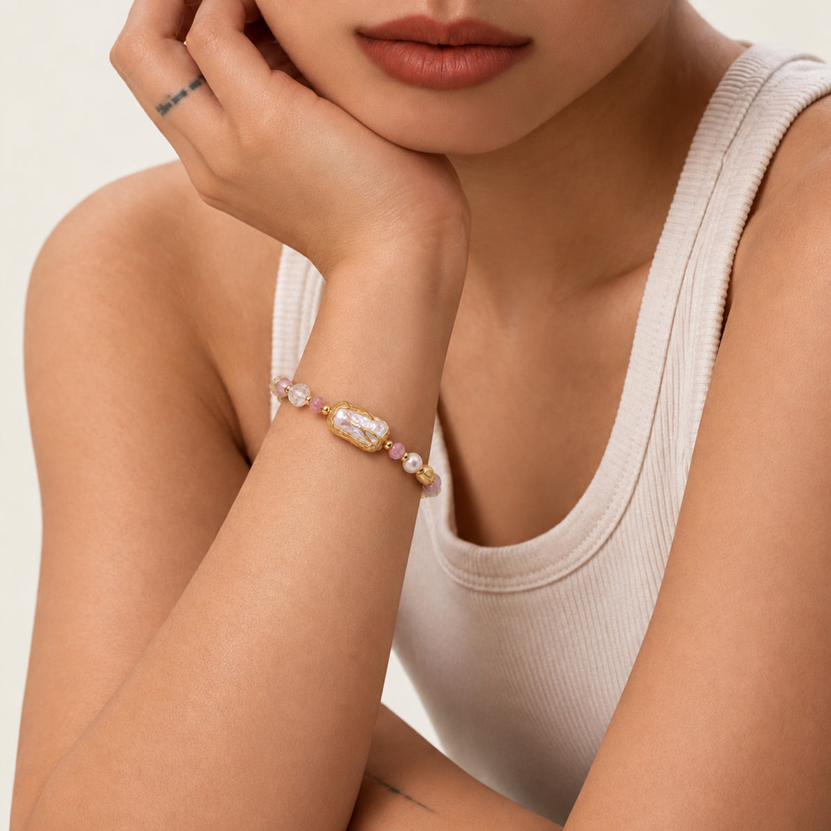 Gold-Plated Freshwater Pearl Crystal Bracelet