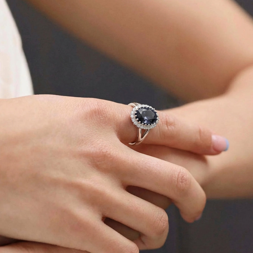 S925 Dark Blue Oval Zircon Halo Ring