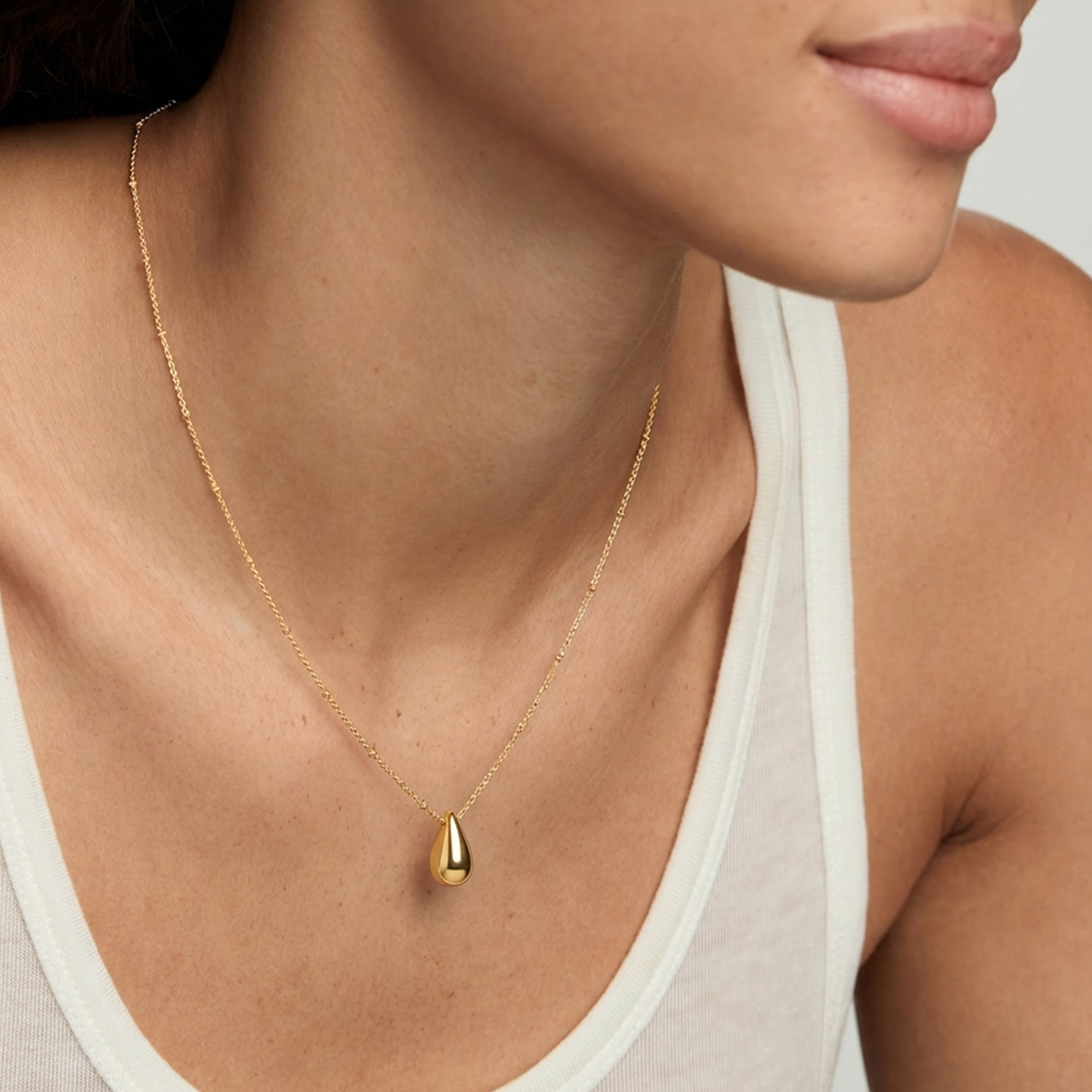 18K Gold-Plated Teardrop Necklace