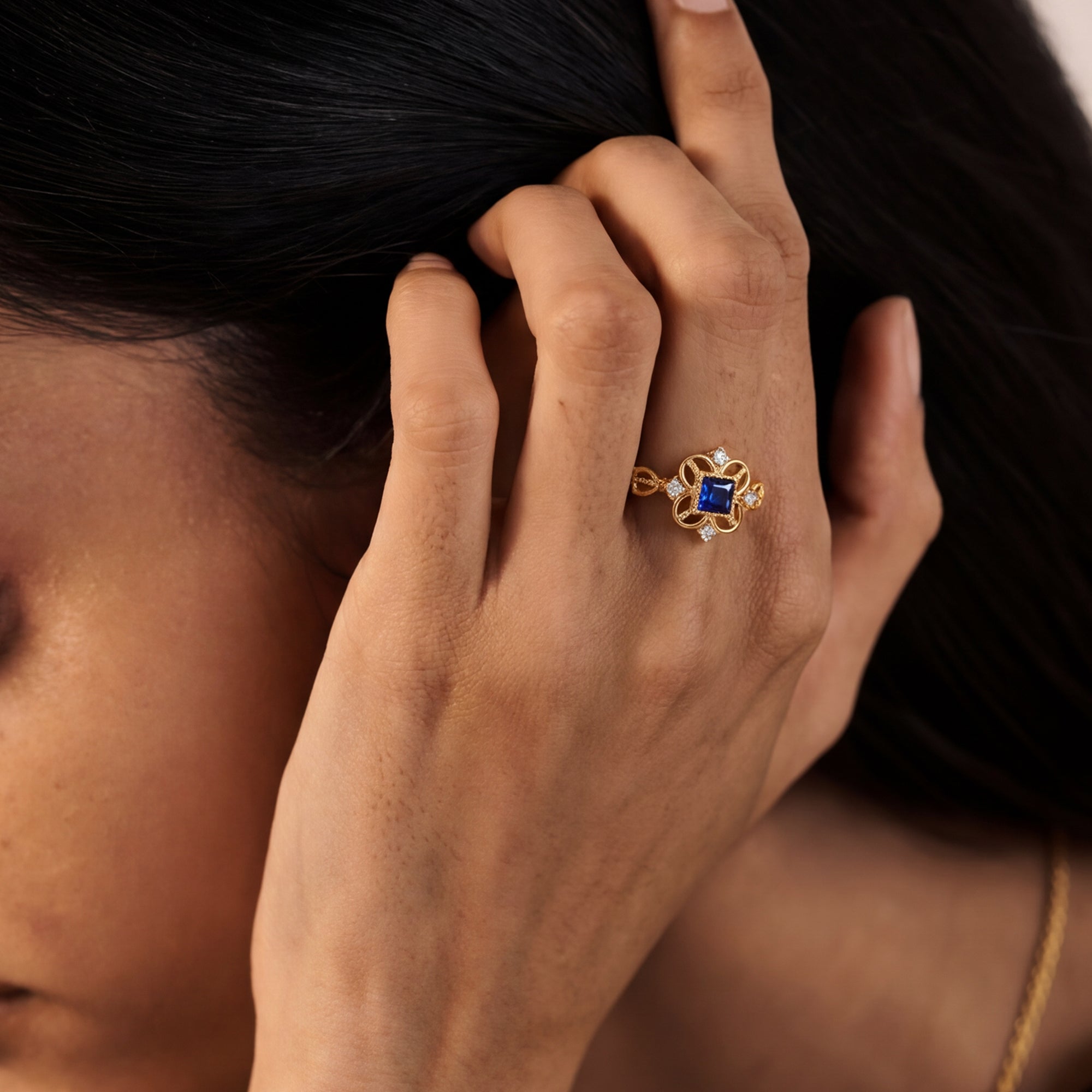 18K Gold-Plated S925 Blue Zircon Filigree Ring