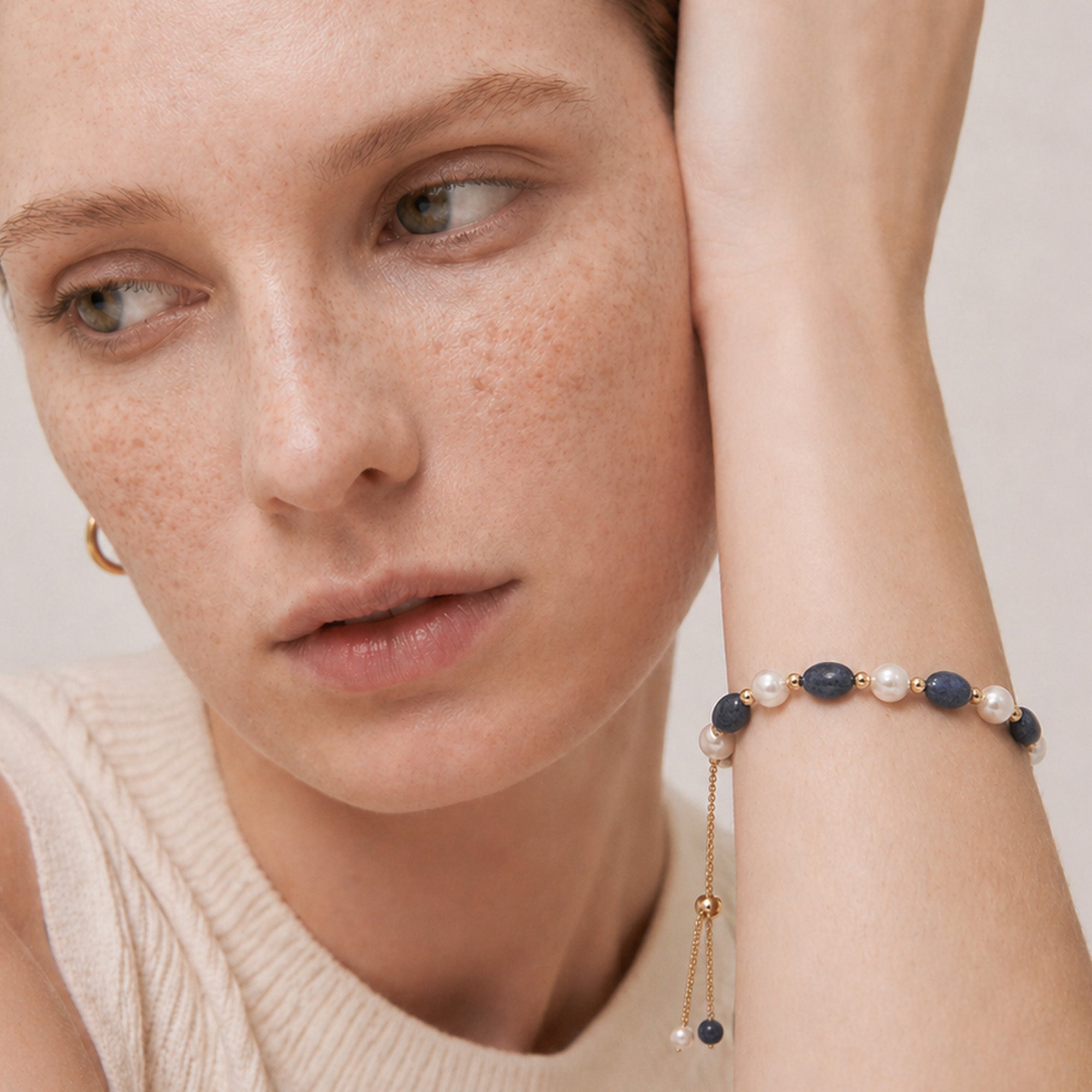 Gold-Plated Blue Aventurine Pearl Bracelet