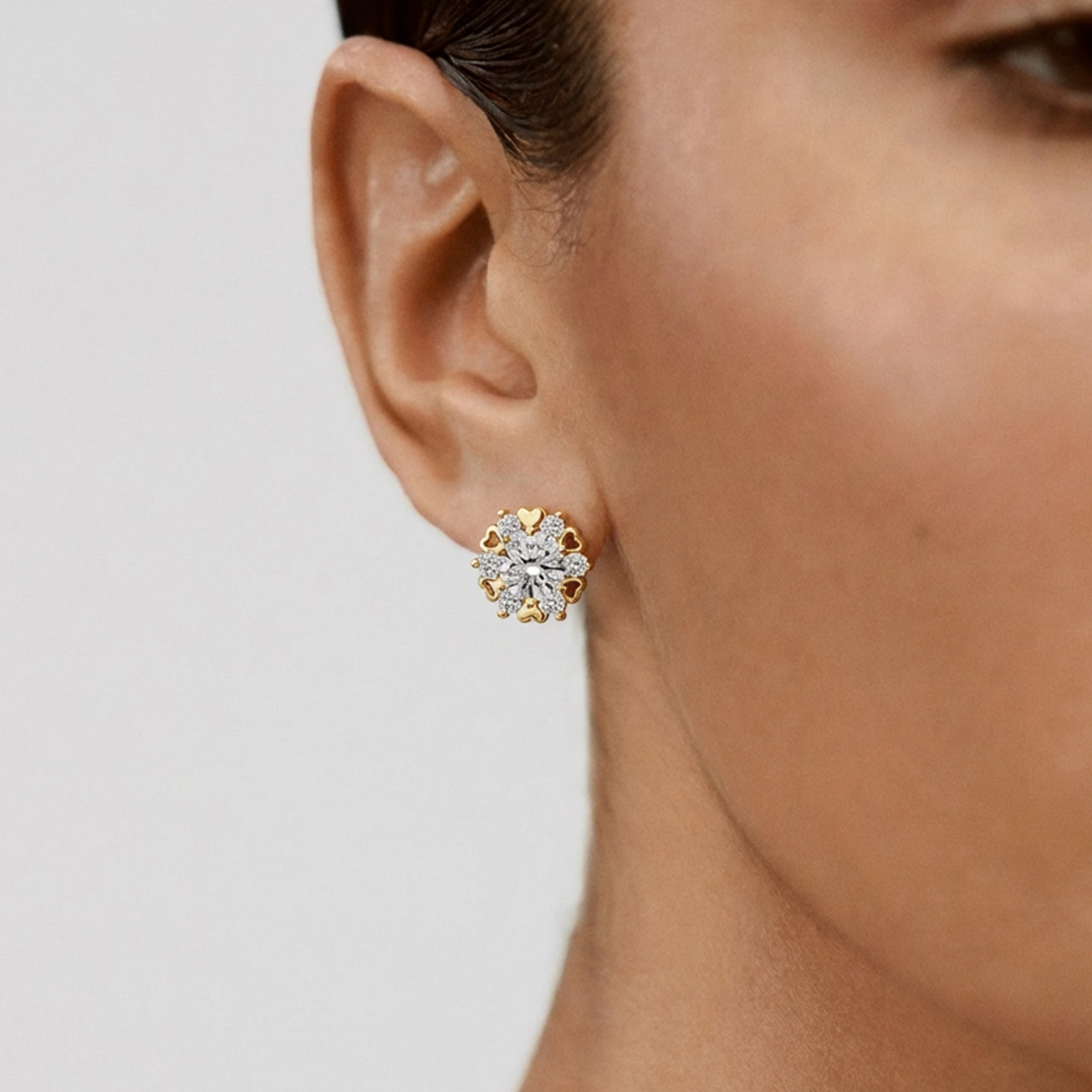 Heart Halo Zirconia Huggie Earrings
